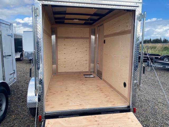 V-Series 5x8 w/ Ramp photo 3
